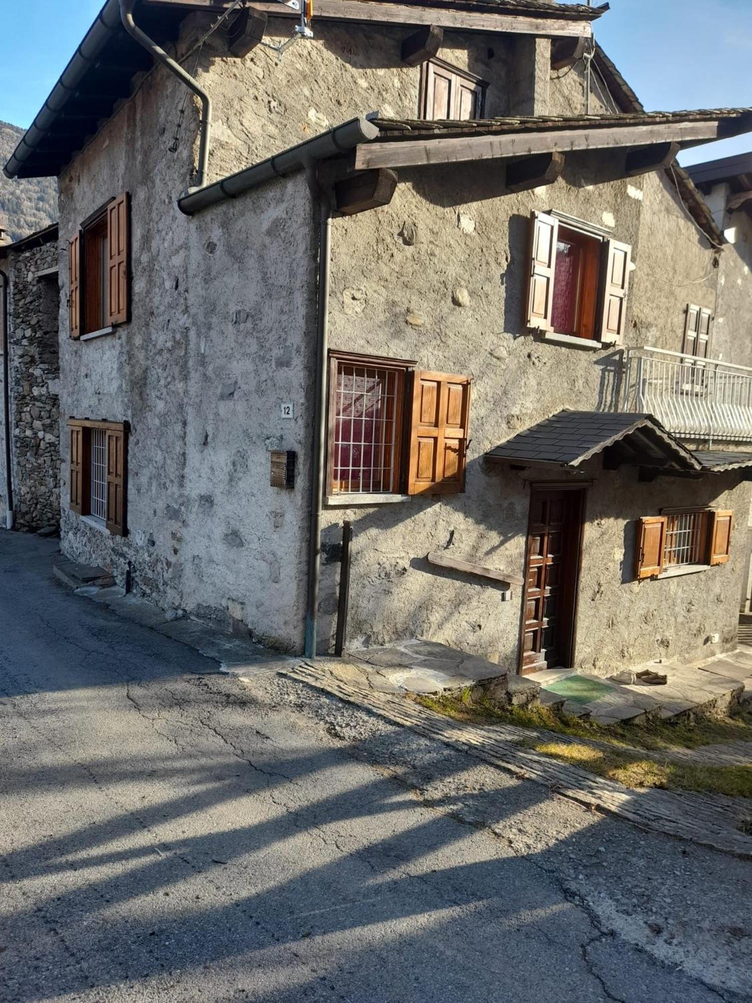 La Casetta Di Campagna Mazzo di Valtellina ภายนอก รูปภาพ